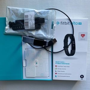 Fit Bit Alta HR, charger, extra bands, excellent condition